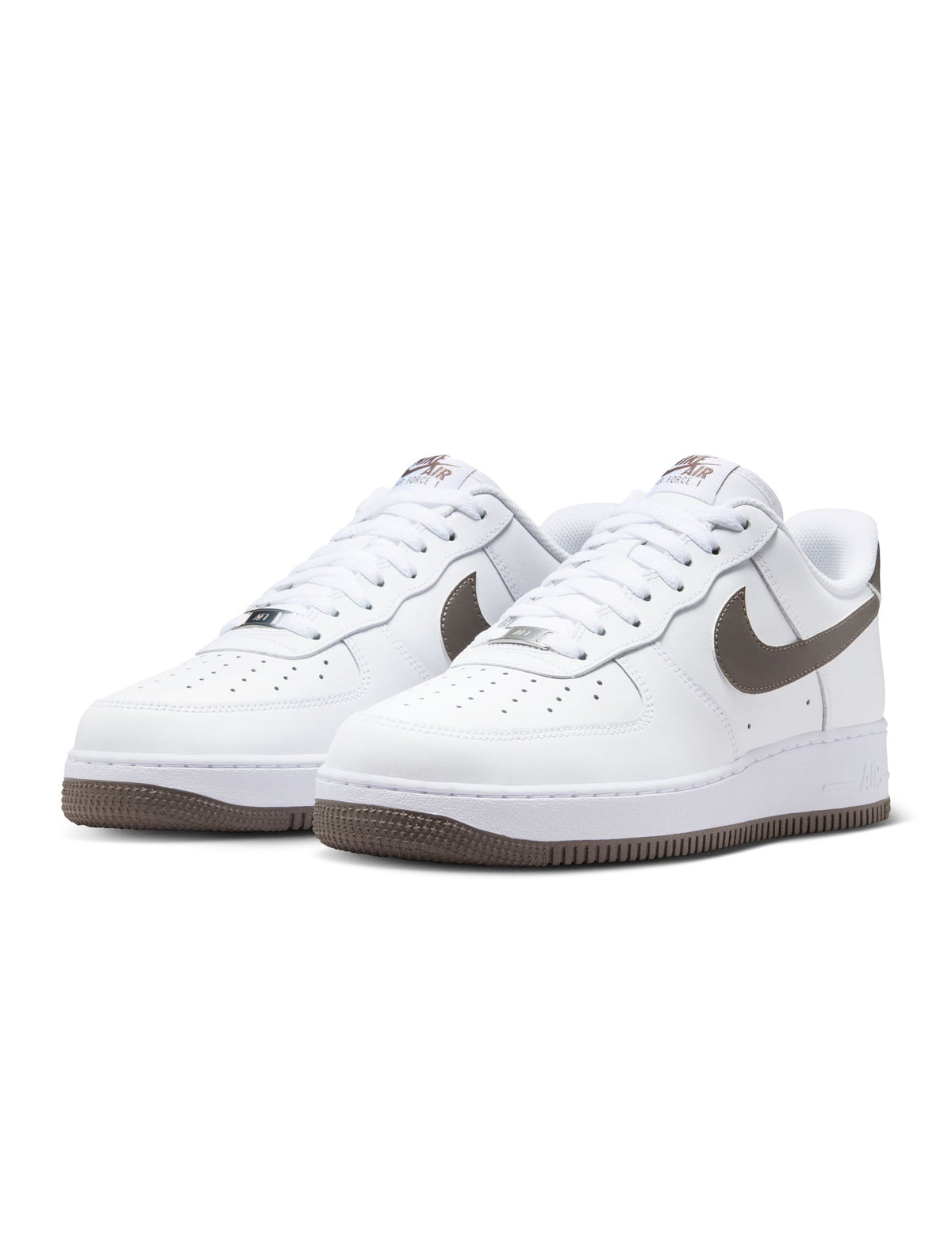 Men's Nike Air Force 1 '07 sneakers in white and cave stone
