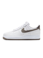 Men's Nike Air Force 1 '07 sneakers in white and cave stone leather