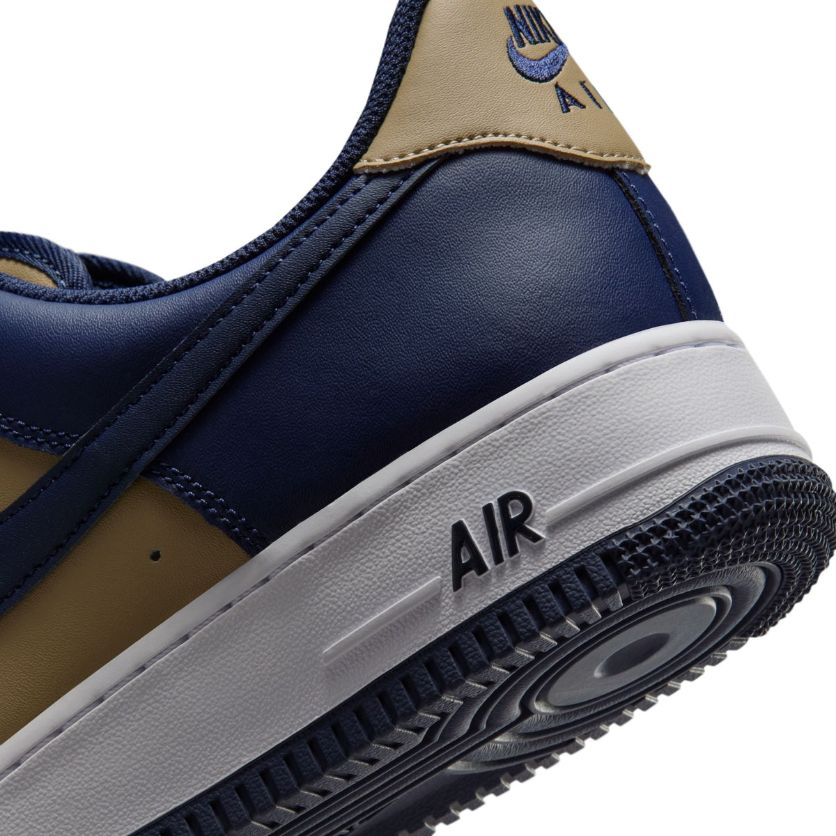 Men’s Nike Air Force 1 ’07 sneakers in Parachute Beige, side view with classic low-top design