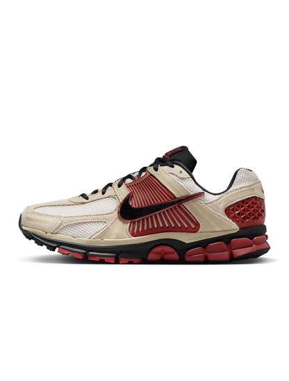 Nike men's Zoom Vomero 5 sneakers in desert khaki and black, side view