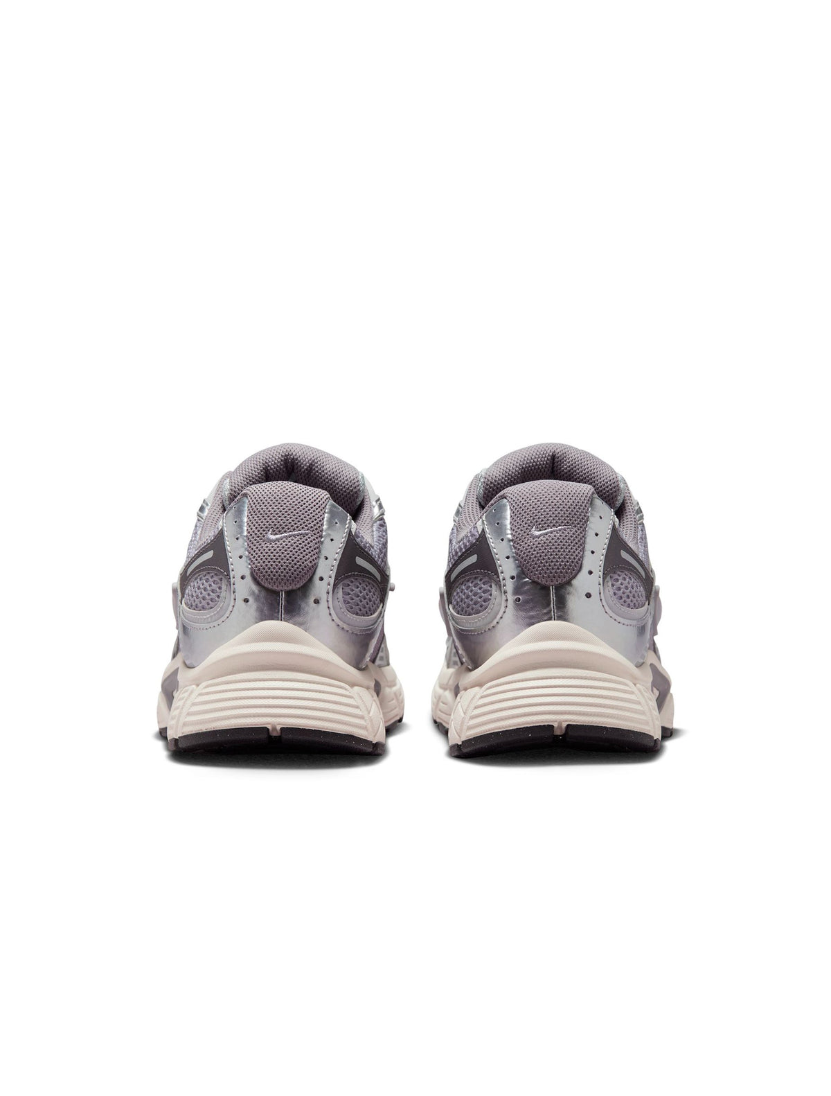 Denim Exchange men's Nike V5 RNR sneakers in cement grey, side view