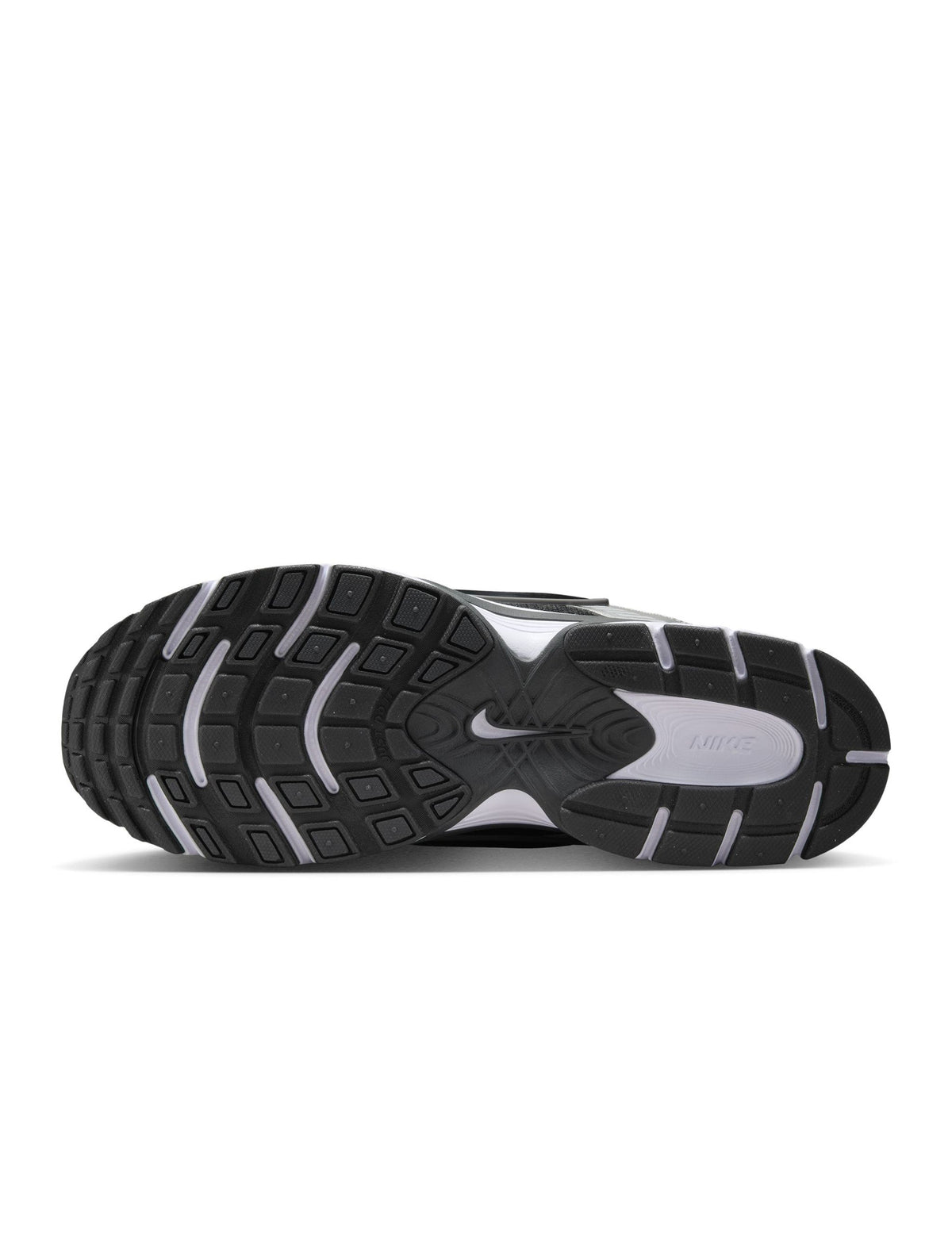 Nike men’s V5 RNR footwear in black and smoke grey with layered panels and cushioned sole