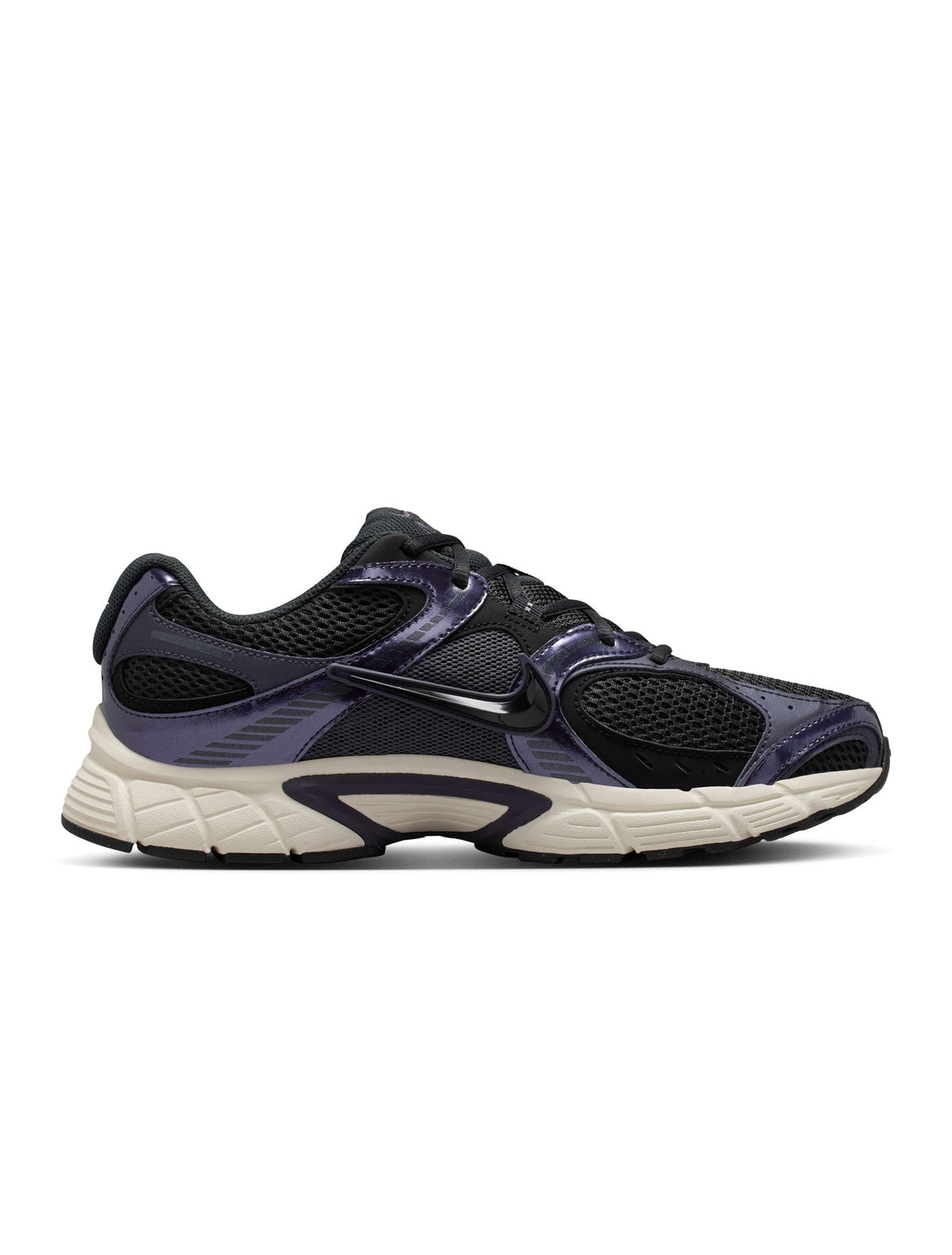 Denim Exchange men's Nike V5 RNR sneakers in Off Noir, side view.