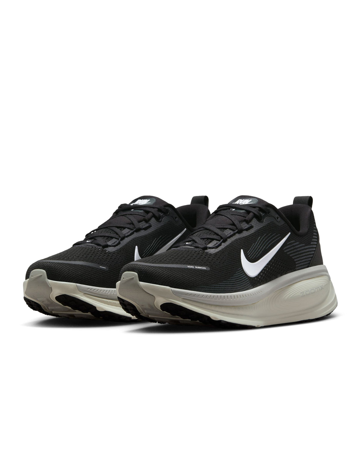 Nike men's Vomero 18 black and white running shoes by Denim Exchange