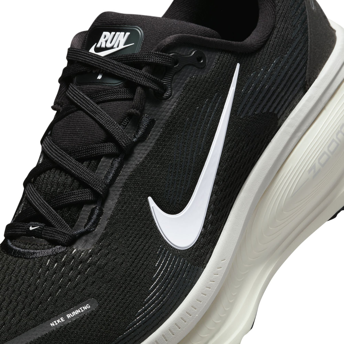 Nike Men's Vomero 18 black and white men's footwear sneakers – side view