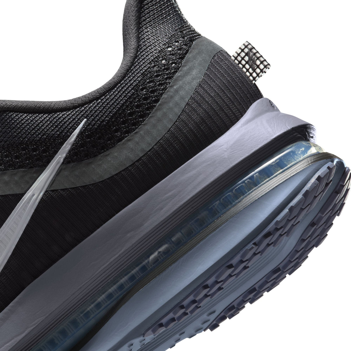 Nike Pegasus Premium men's footwear in Anthracite, side view with sleek running shoe design