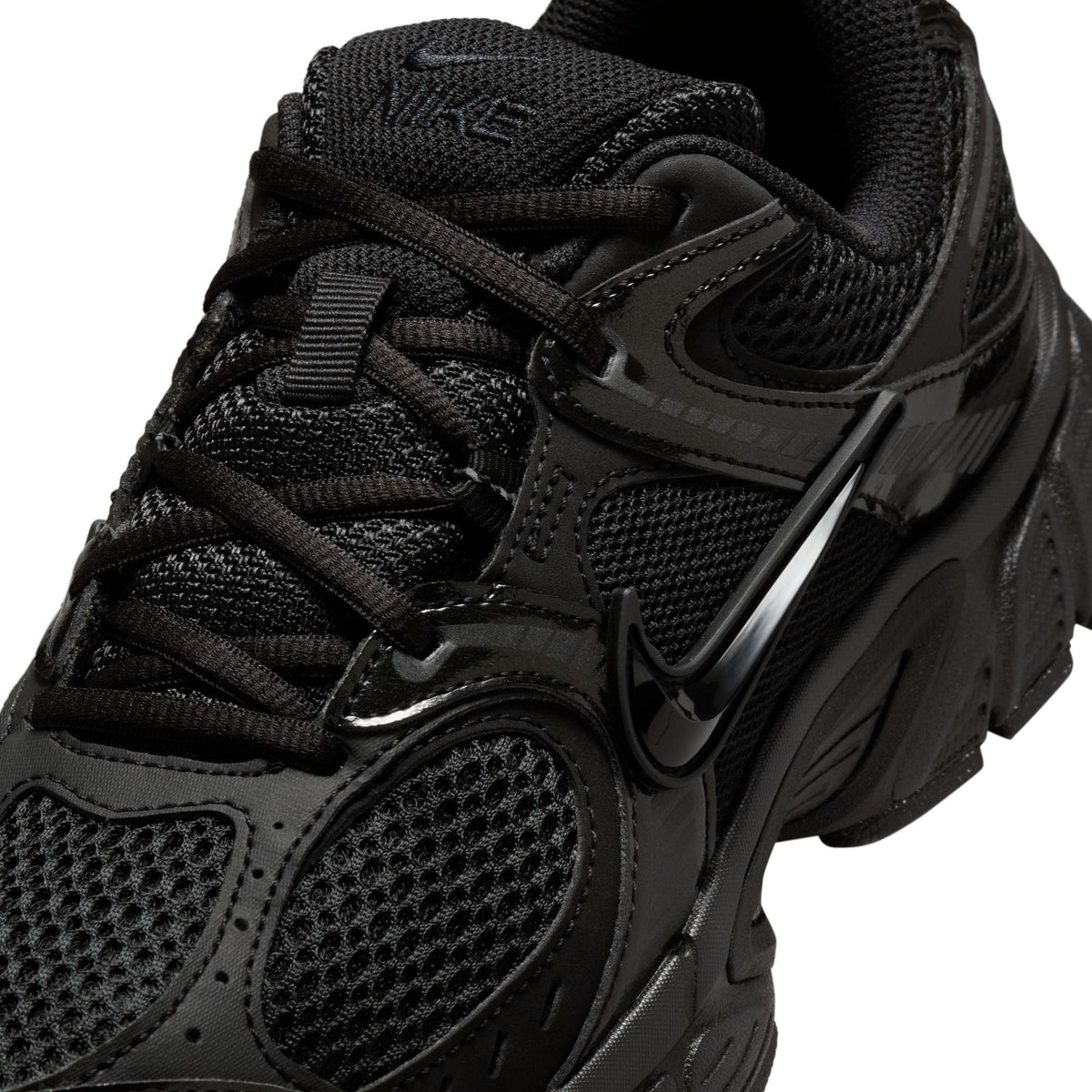 Nike Womens V5 RNR black women's athletic footwear with sleek design and cushioned sole.