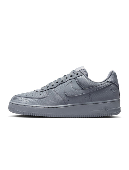 Nike men's Kobe Air Force 1 Low sneakers in Wolf Grey, featuring a sleek low-top design and Nike branding.