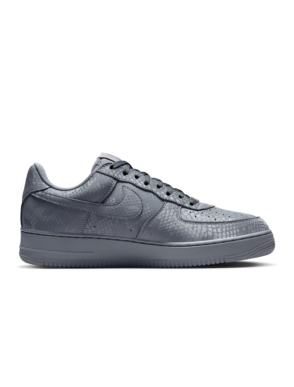 Nike men's Kobe Air Force 1 Low sneakers in wolf grey color, featuring a sleek low-top design and classic athletic style.