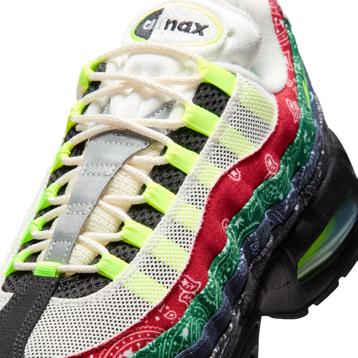 Nike Air Max 95 Big Bubble Bandana men's footwear in white with layered panels and visible Air cushioning