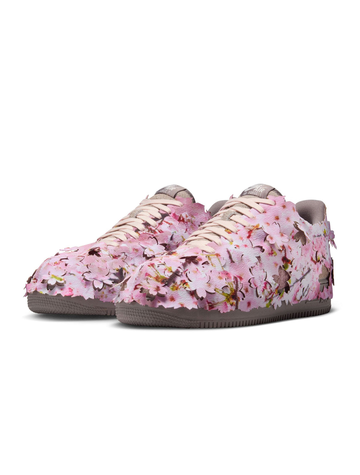 Nike men's Air Force 1 ’07 Premium sneakers in malt and light soft pink leather