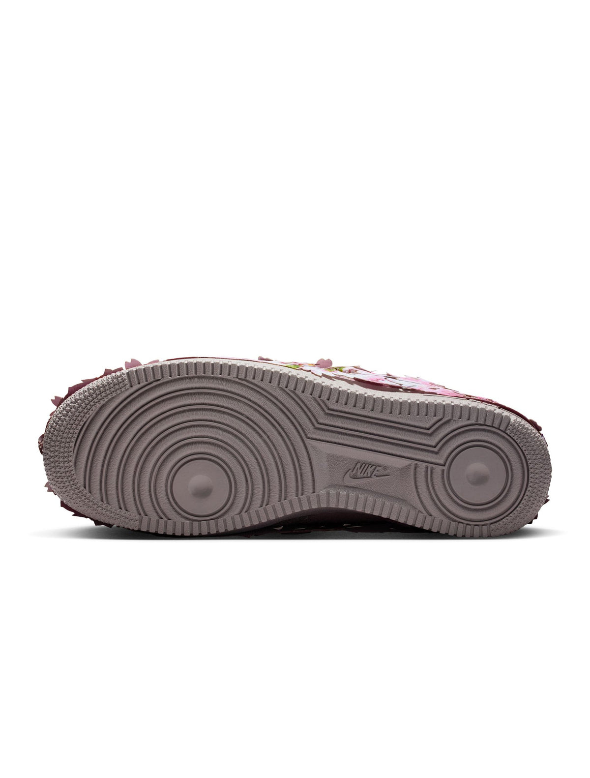 Nike men’s Air Force 1 ’07 Premium sneakers in malt and light soft pink