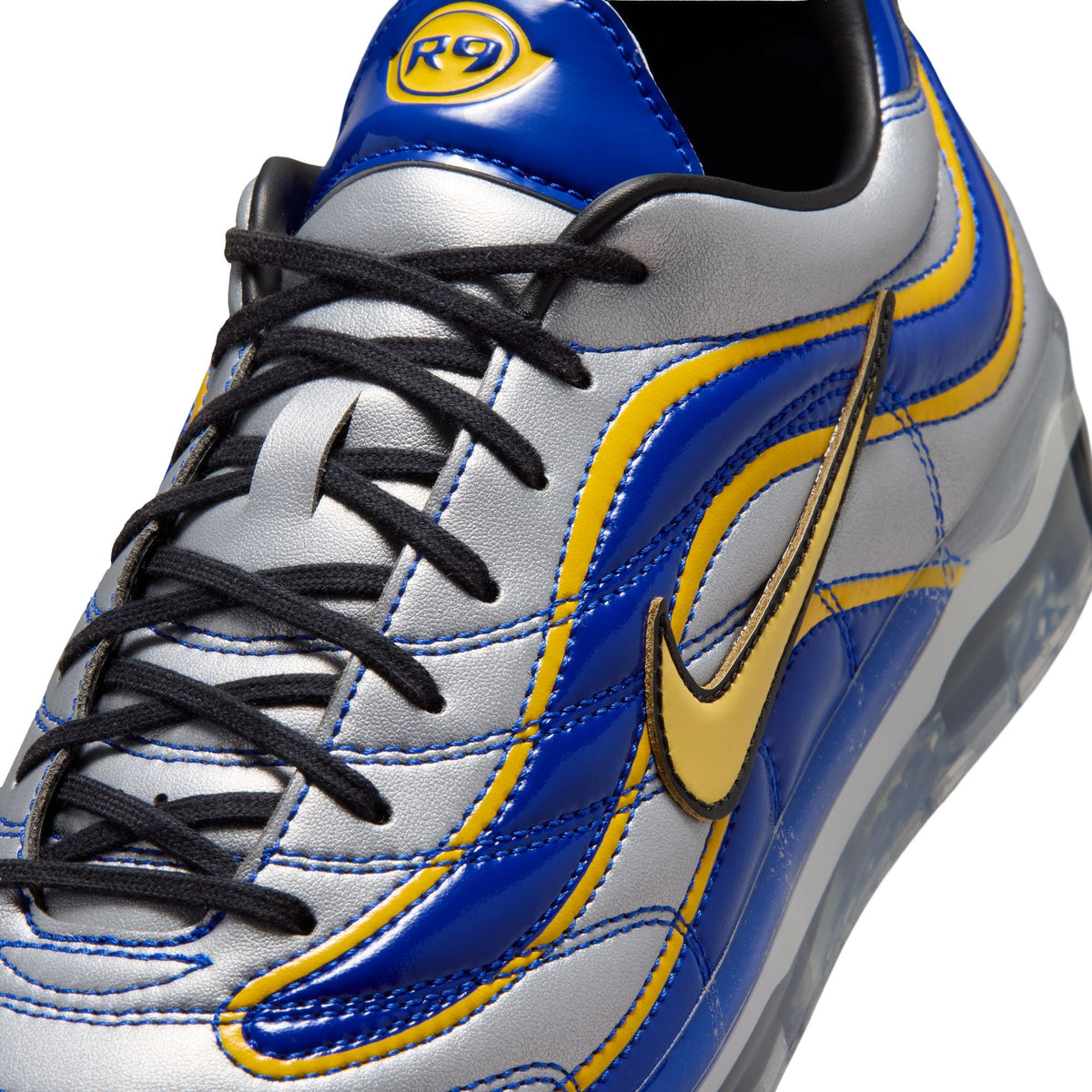 Nike men's Cryoshot Mercurial Vapor R9 OG footwear in varsity royal blue and white, side view