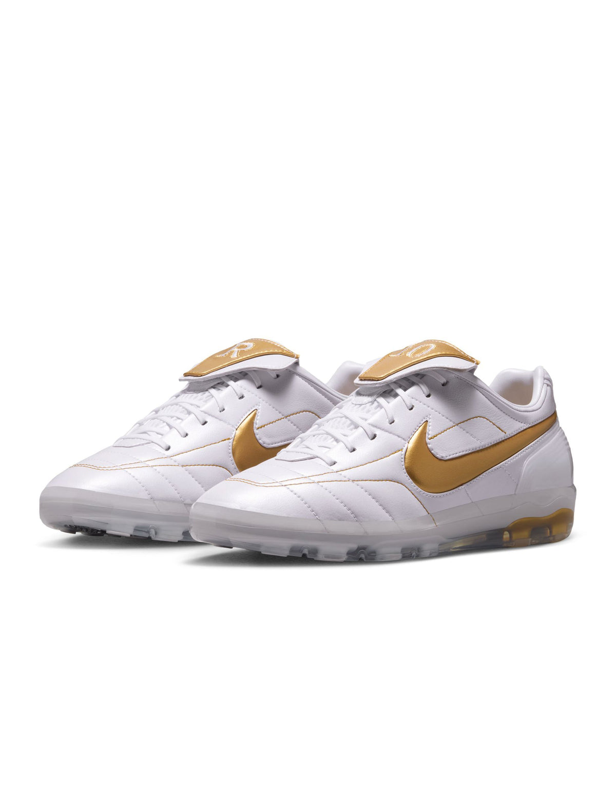 Nike men's Cryoshot Tiempo Legend R10 OG white footwear side view