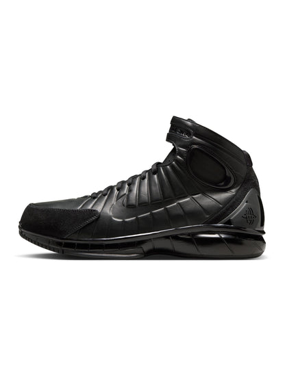 Black Nike Mens Air Zoom Huarache 2K4 OT basketball shoes, athletic footwear with sleek design and supportive sole.