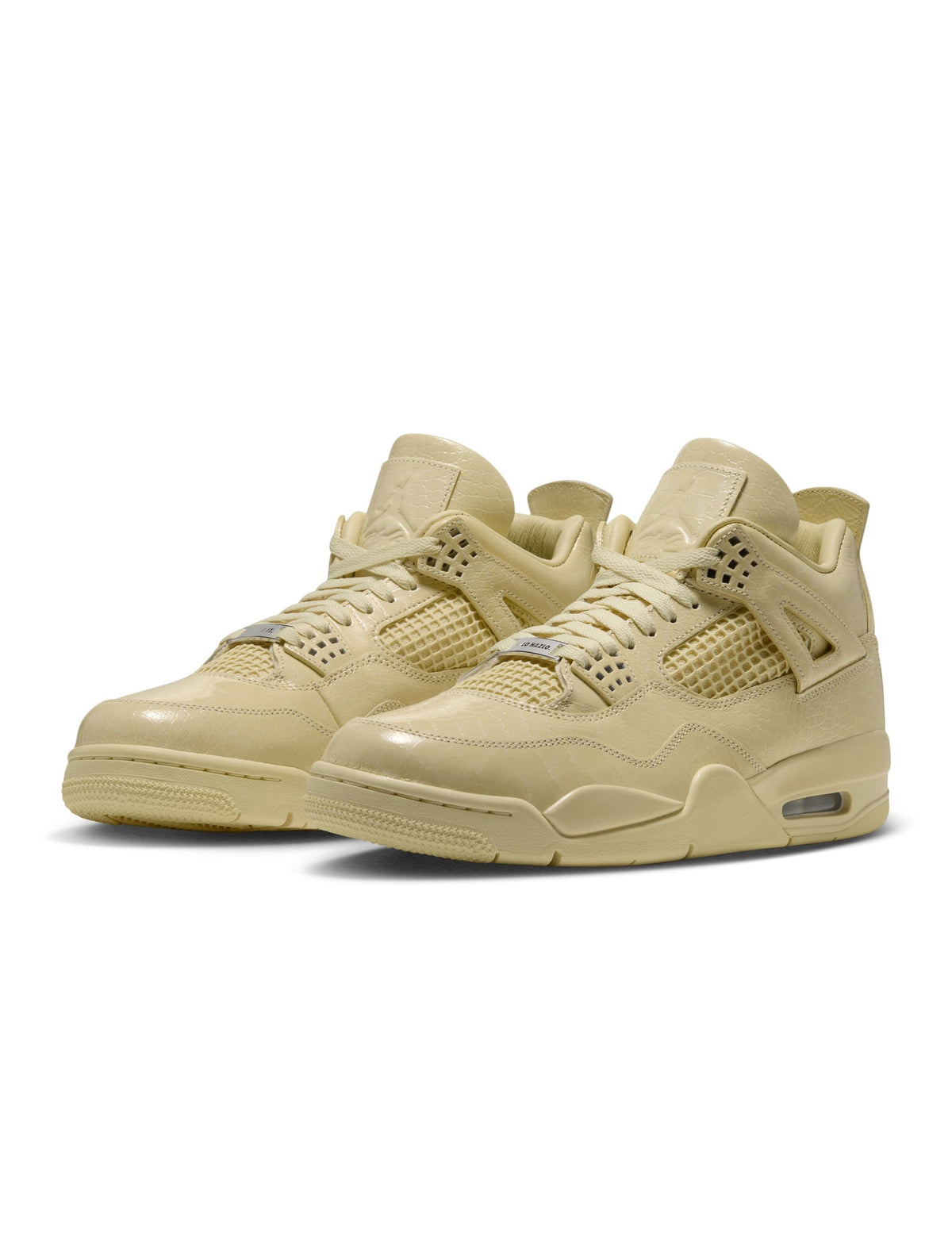 Men's Air Jordan 4 Retro x J Balvin Amazonas sneakers in vibrant colorway, featuring bold design and signature details.
