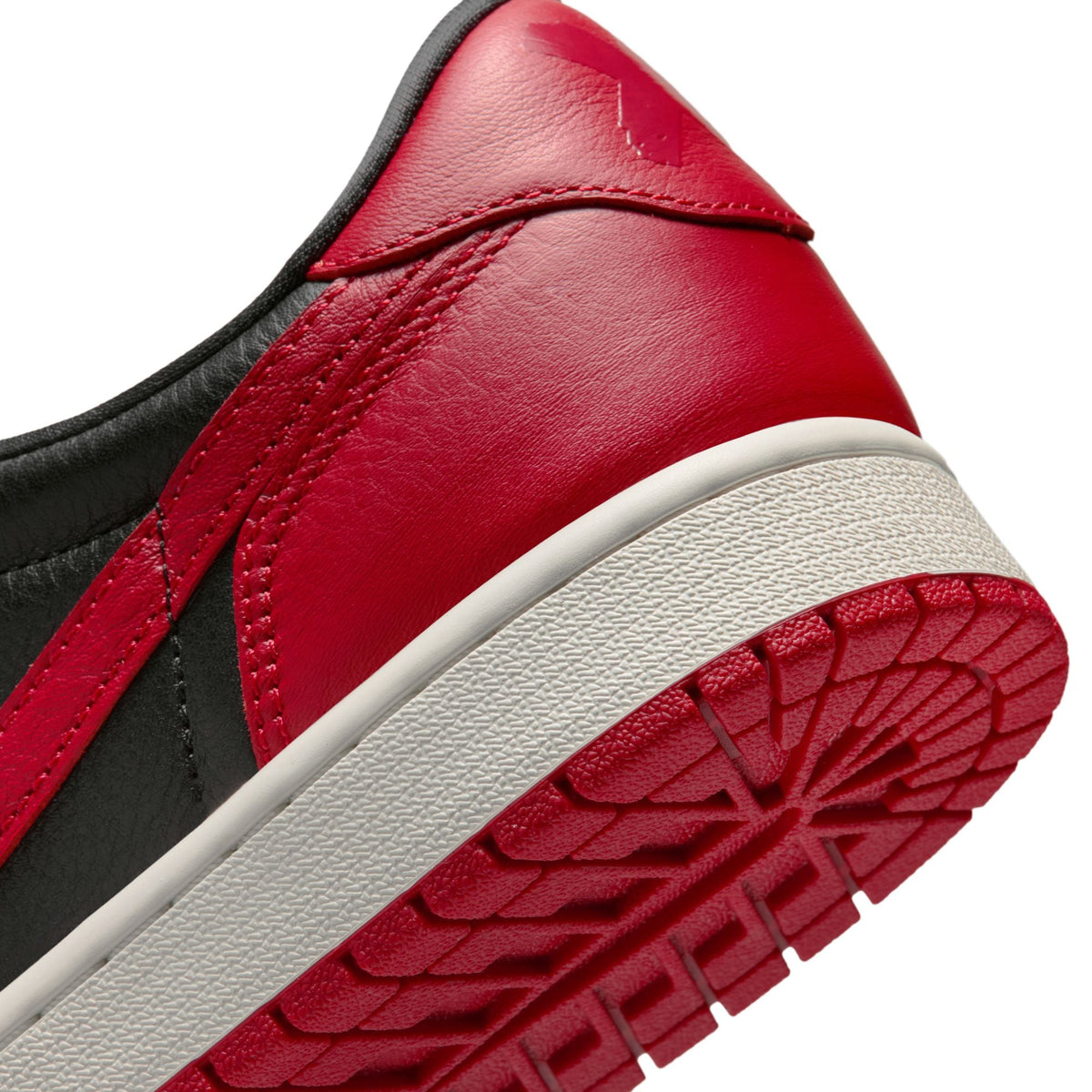 Denim Exchange Air Jordan 1 Retro Low OG Banned men's black and red low-top sneakers