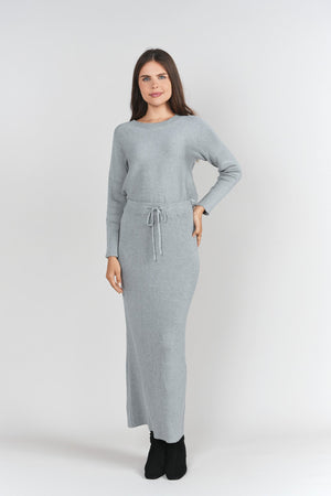 Gray ribbed sweater skirt by Adina Las Vegas, featuring a fitted design and soft knit fabric.
