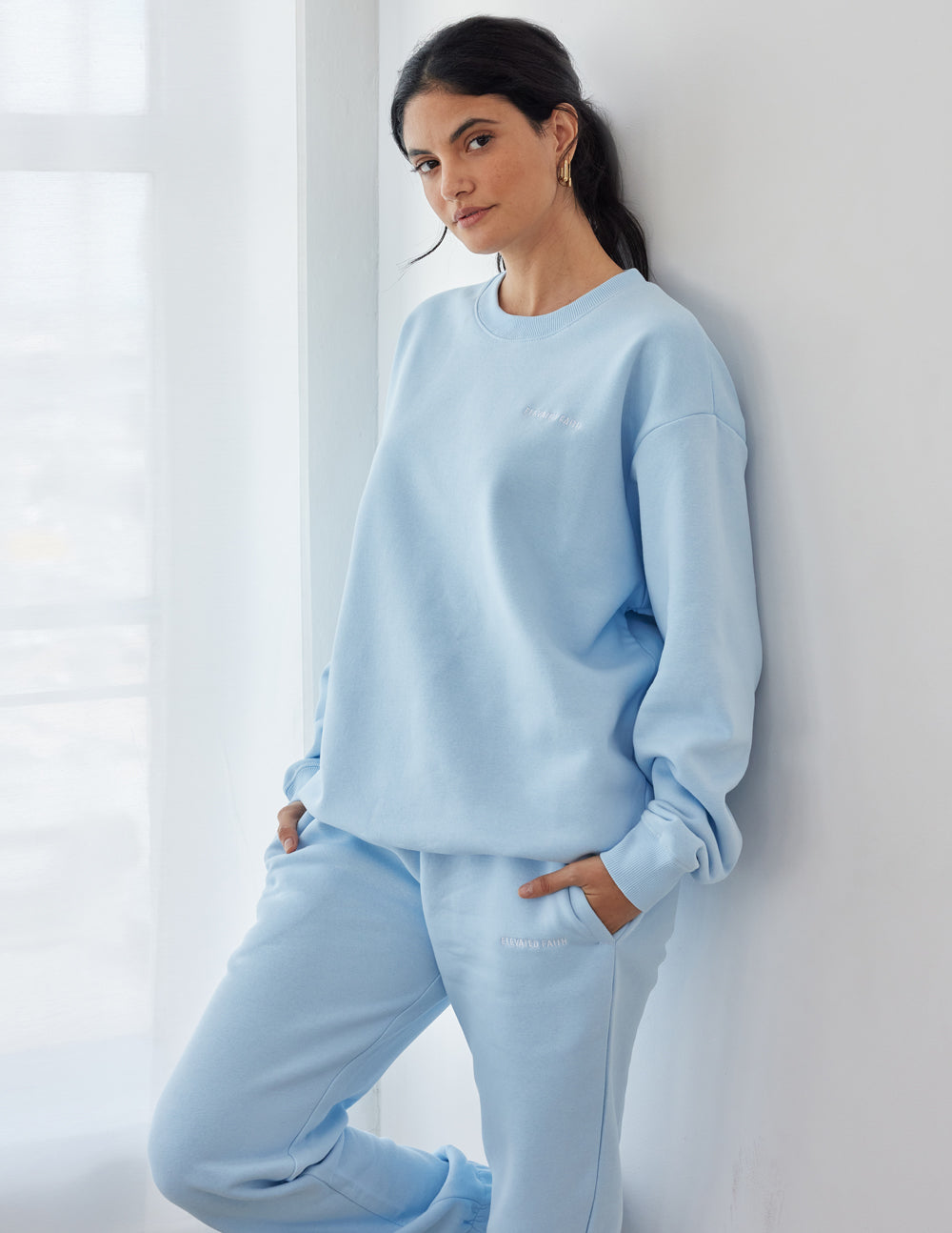 [title] Crewneck | Farnelli