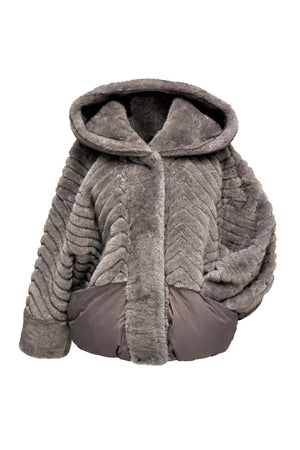 Alaska® Montana Eco-Fur Down Coat in grey with a hood, front zipper, and quilted design for warmth and style.