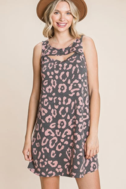 Cute Animal Print Cut Out Neckline Sleeveless Tunic Dress - Farnelli