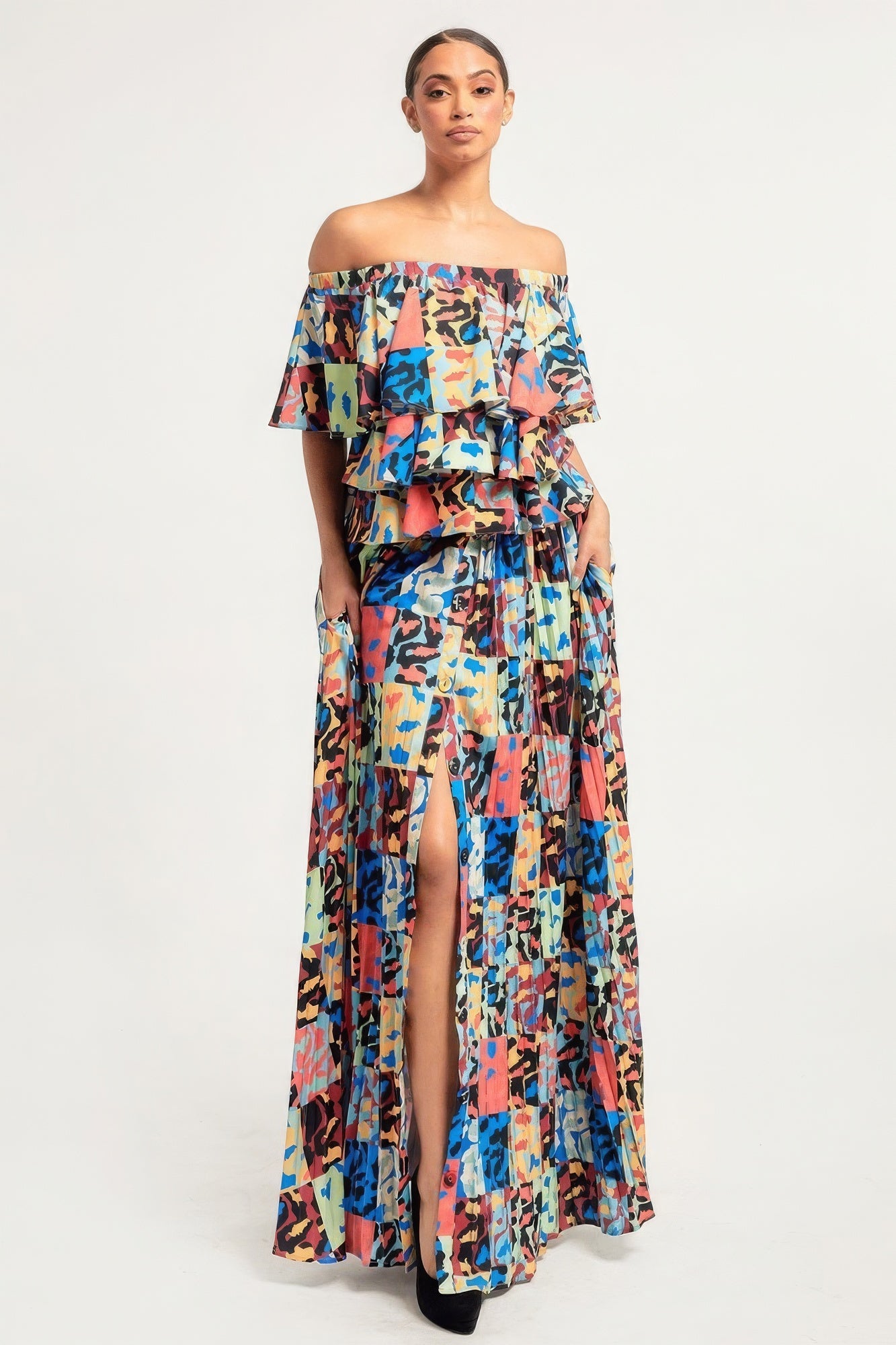 Printed Ruffle Top And Pleated Skirt Set - Farnelli
