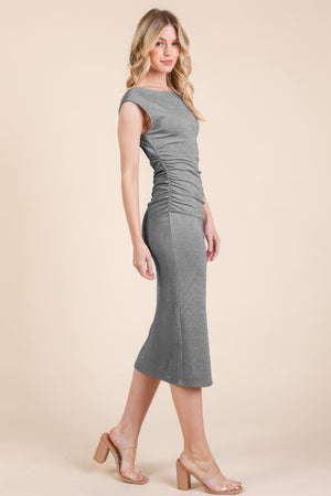 Cap Sleeve Boatneck Open Back Midi Dress - Farnelli
