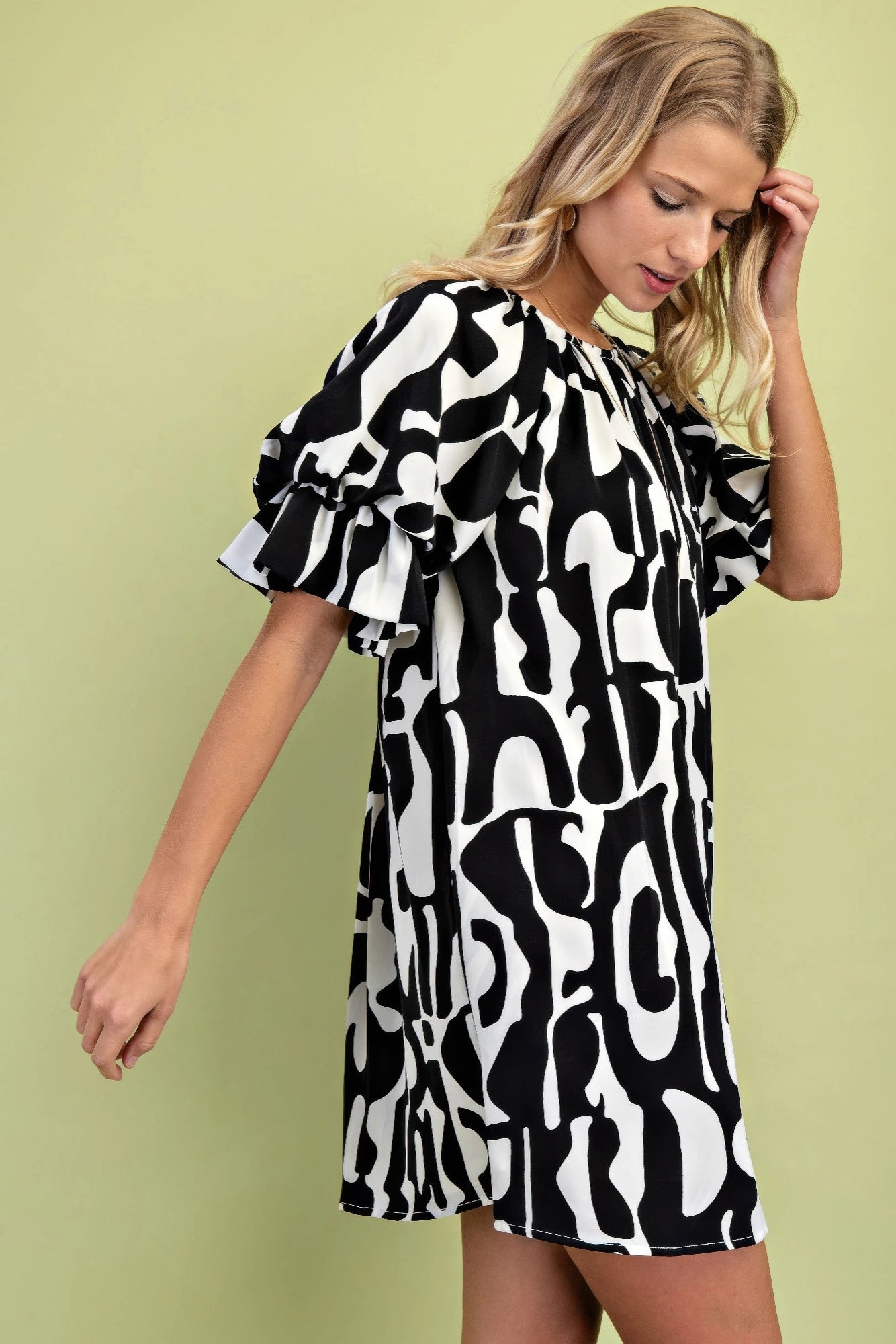 Geometric Print Loose Fit Mini Dress With Gathered Balloon Sleeves - Farnelli