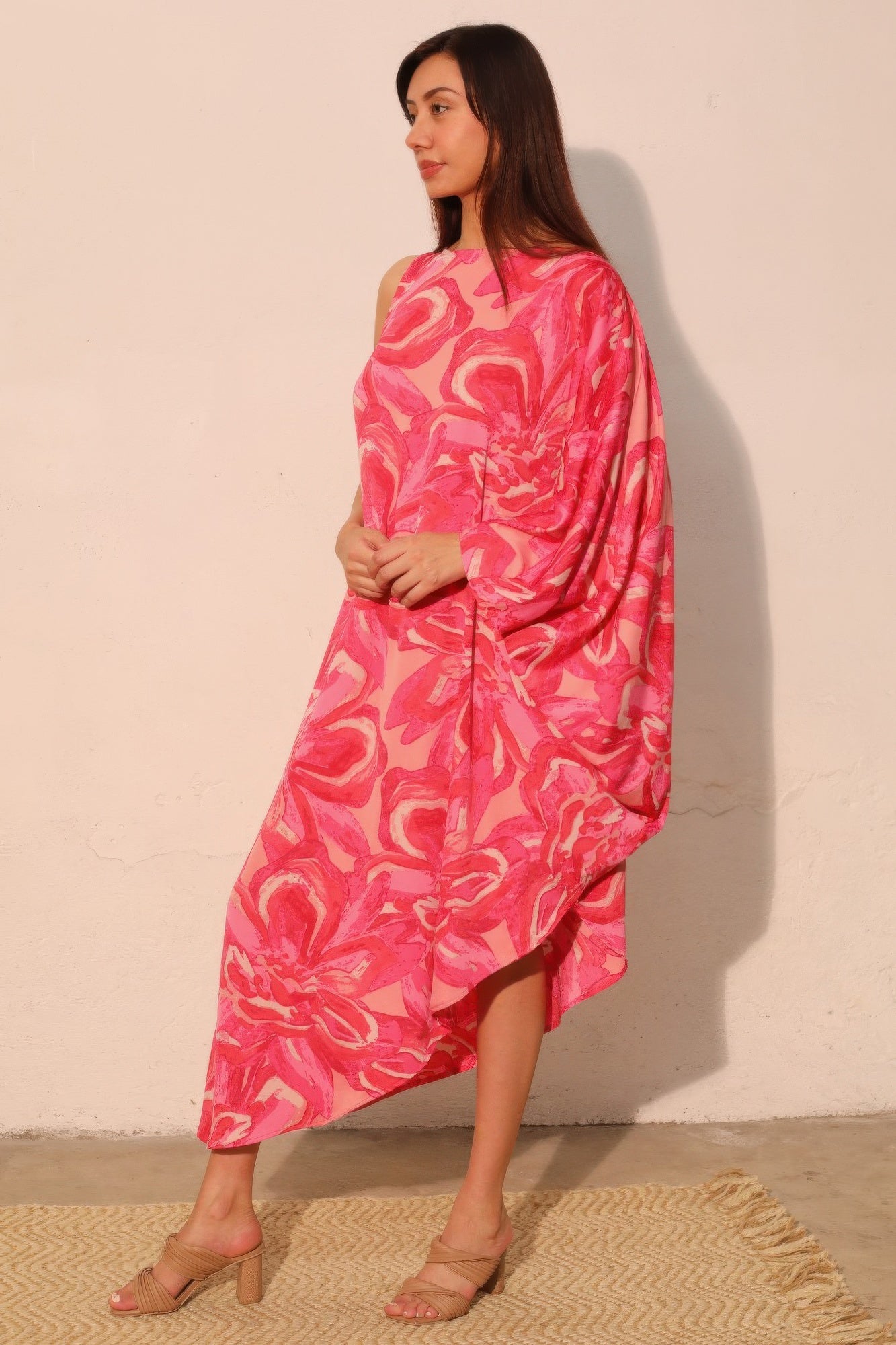 Chasing Petals One Sleeve Dress - Farnelli