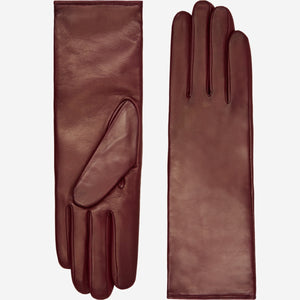 Italian leather opera gloves with luxurious cashmere lining, designed for winter warmth and elegant style.