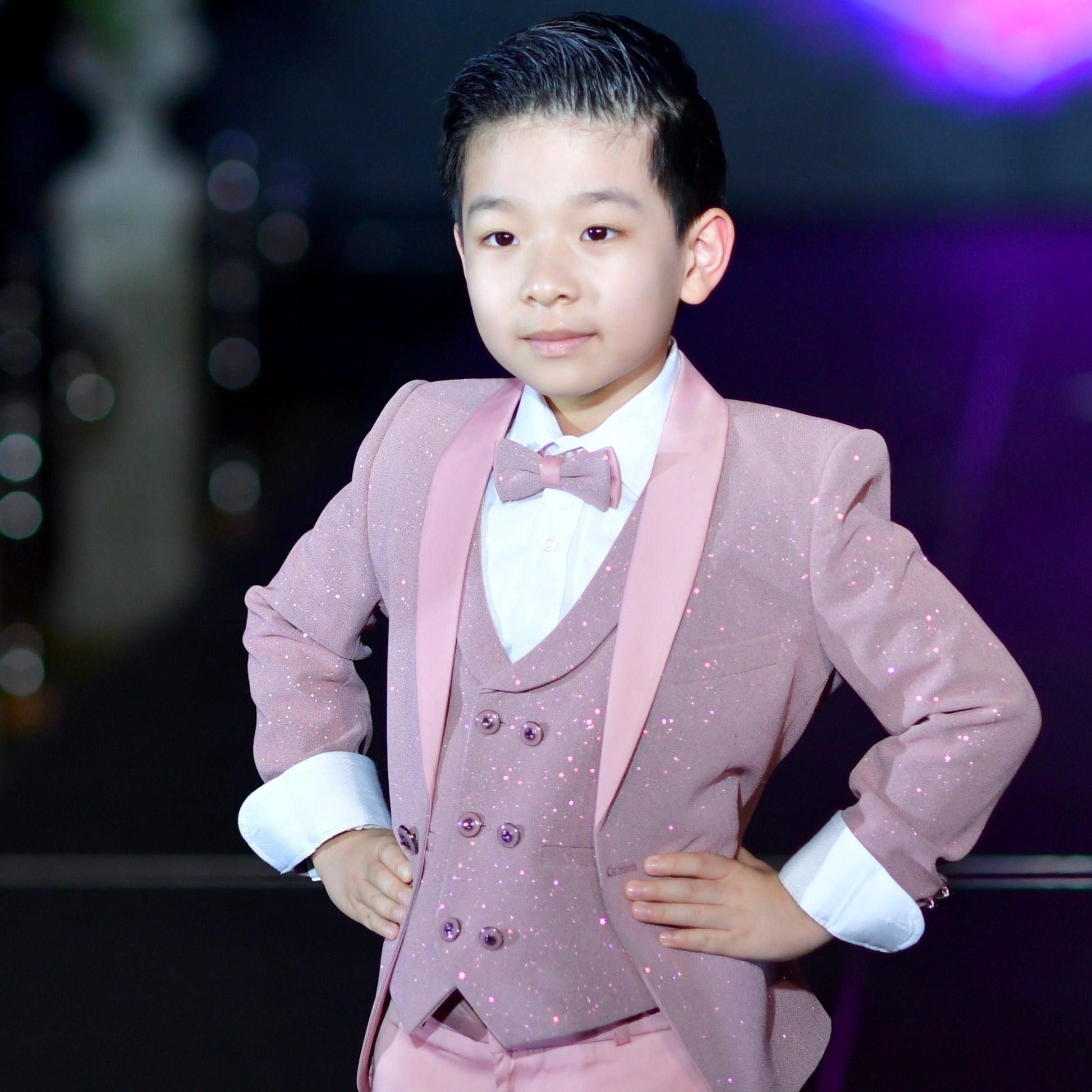 Classic Boys' Tuxedo Suit-3