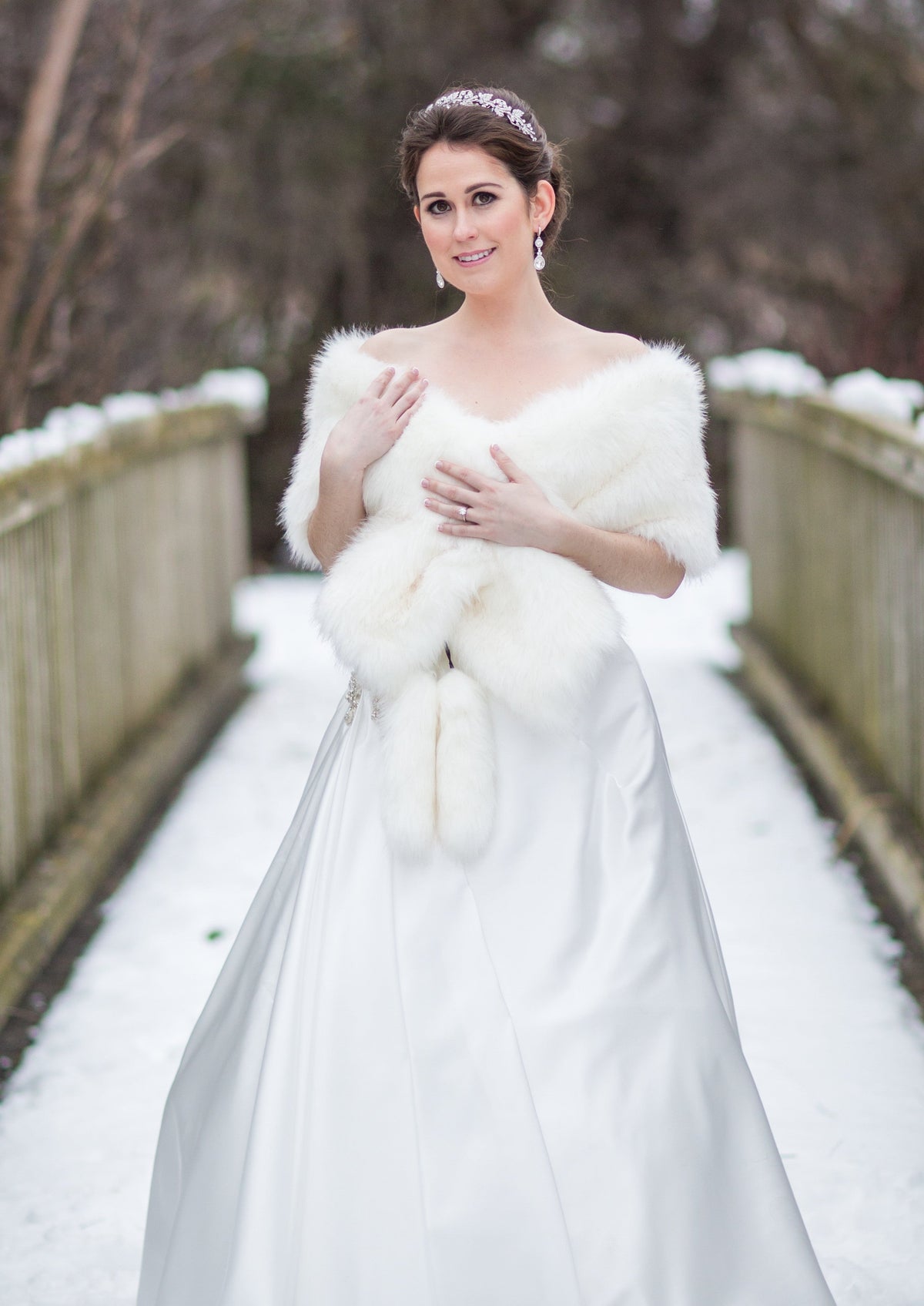 Ivory / White Fur Shawl (Lilian Ivy03)