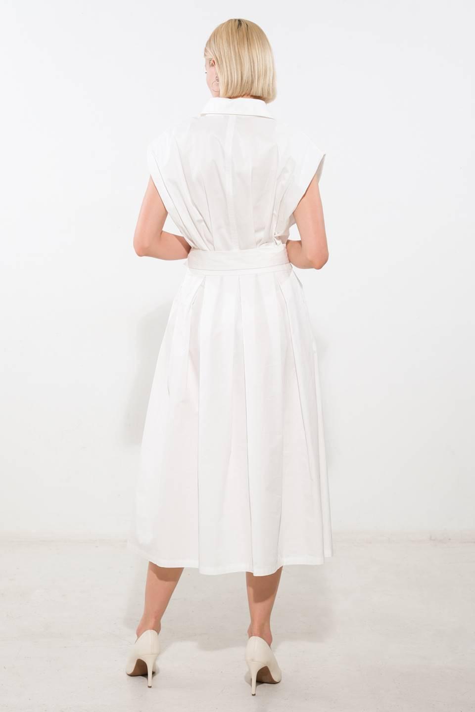 Off-white woven midi dress by Flying Tomato featuring a deep connection design, with flowing fabric and stylish silhouette.