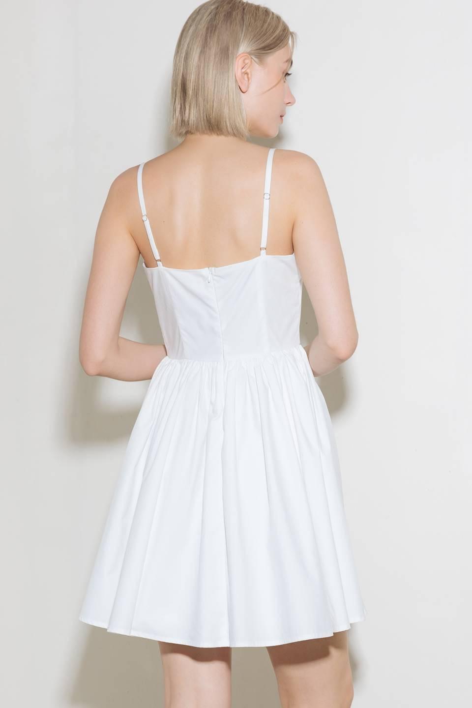 White Flying Tomato Pure Romance woven mini dress with short sleeves and a fitted silhouette, ideal for casual summer wear.