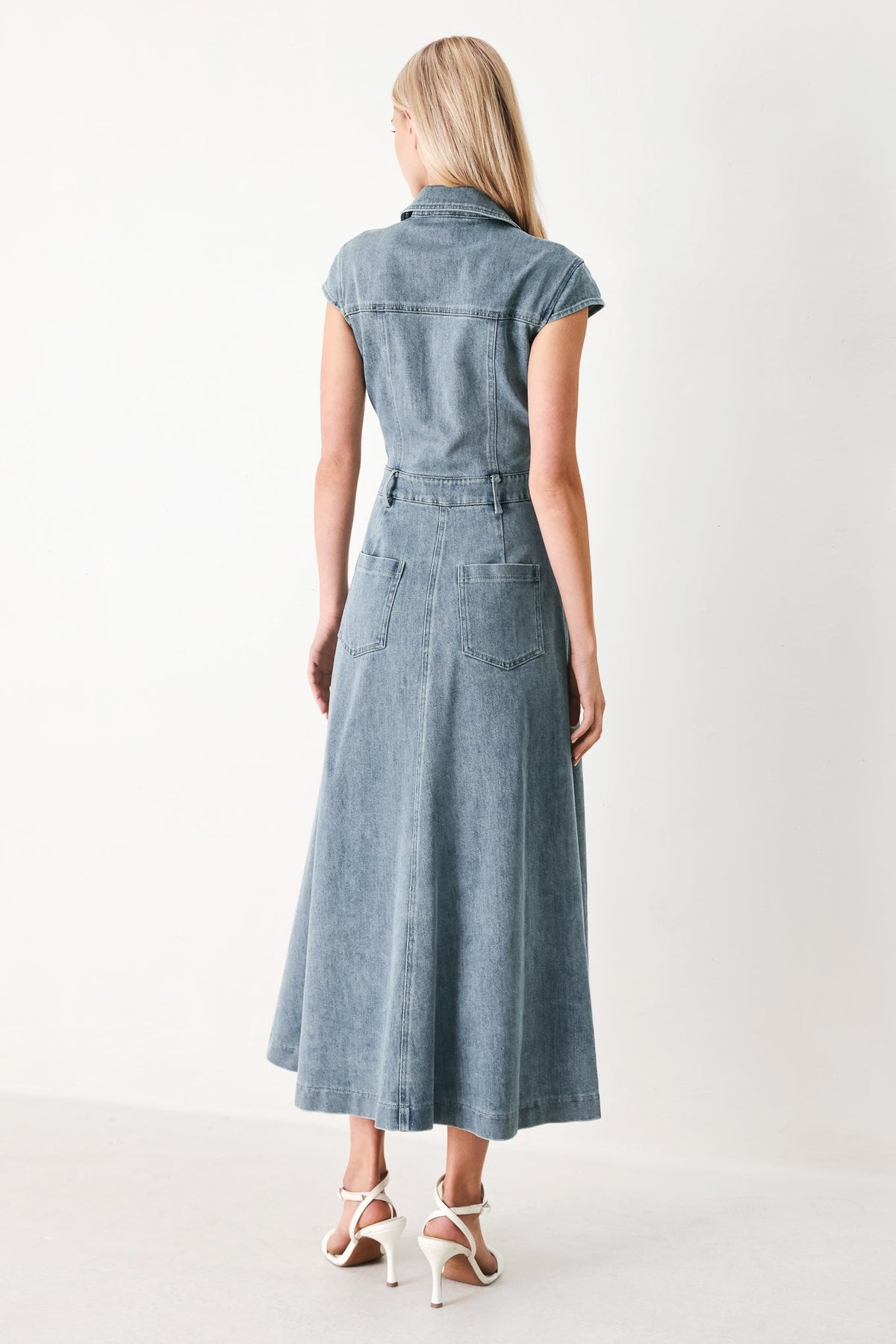 Flying Tomato Classic Flow Denim Midi Dress in light denim, with a relaxed fit and side pockets, perfect for casual wear.