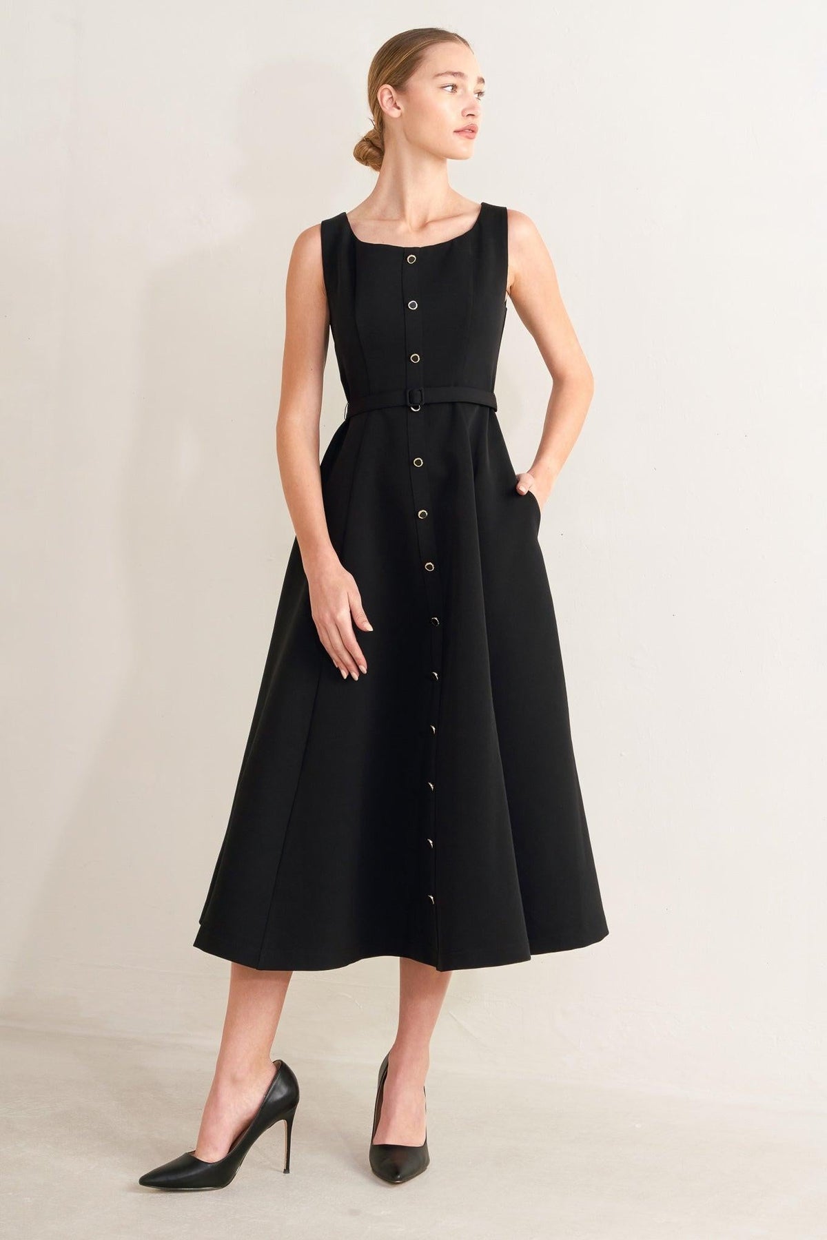 Flying Tomato Paris After Dark woven midi dress in black, featuring a stylish flowy design and elegant midi length.