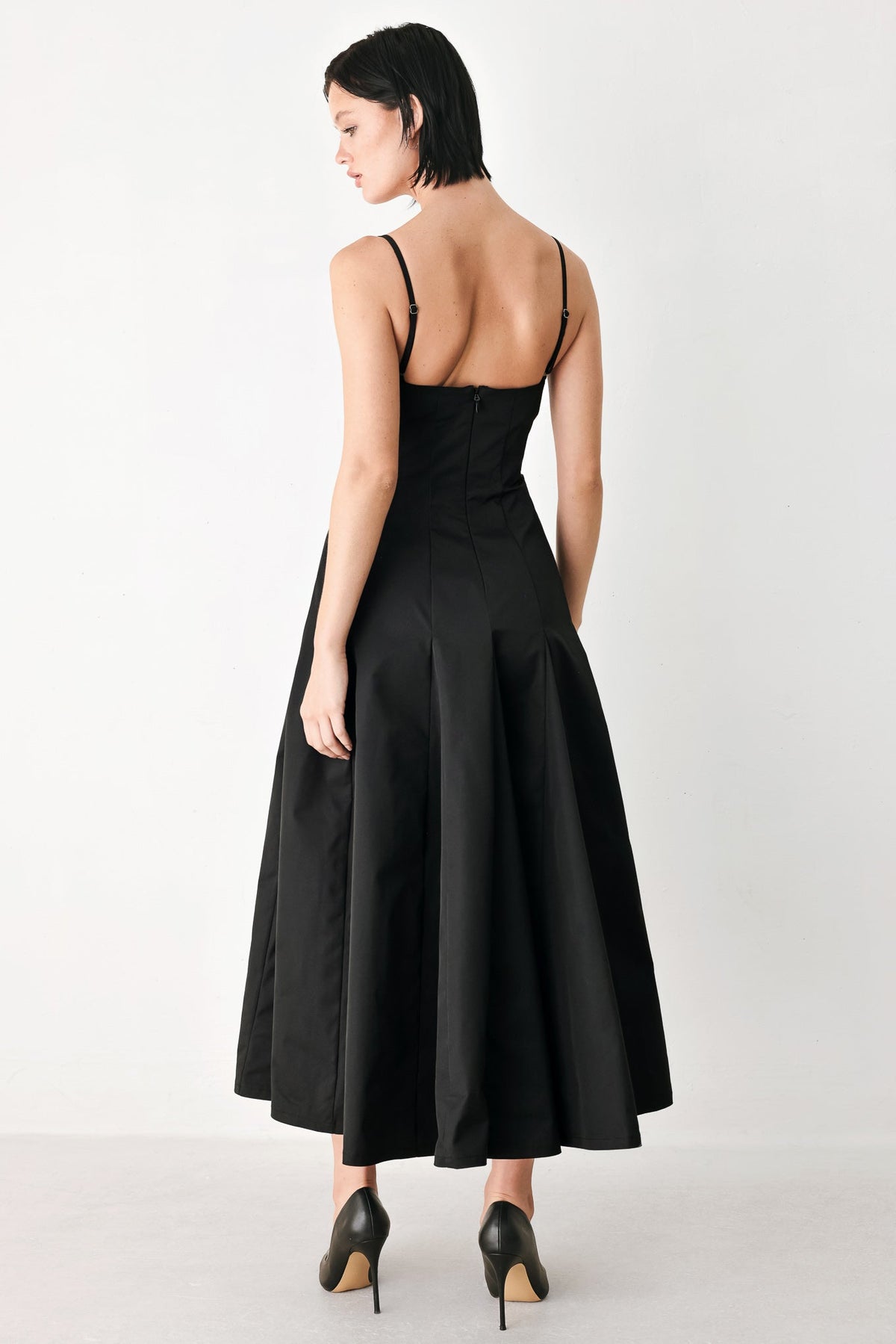 Black Flying Tomato Timeless Romance midi dress featuring a fitted bodice and flowing skirt, perfect for elegant occasions.
