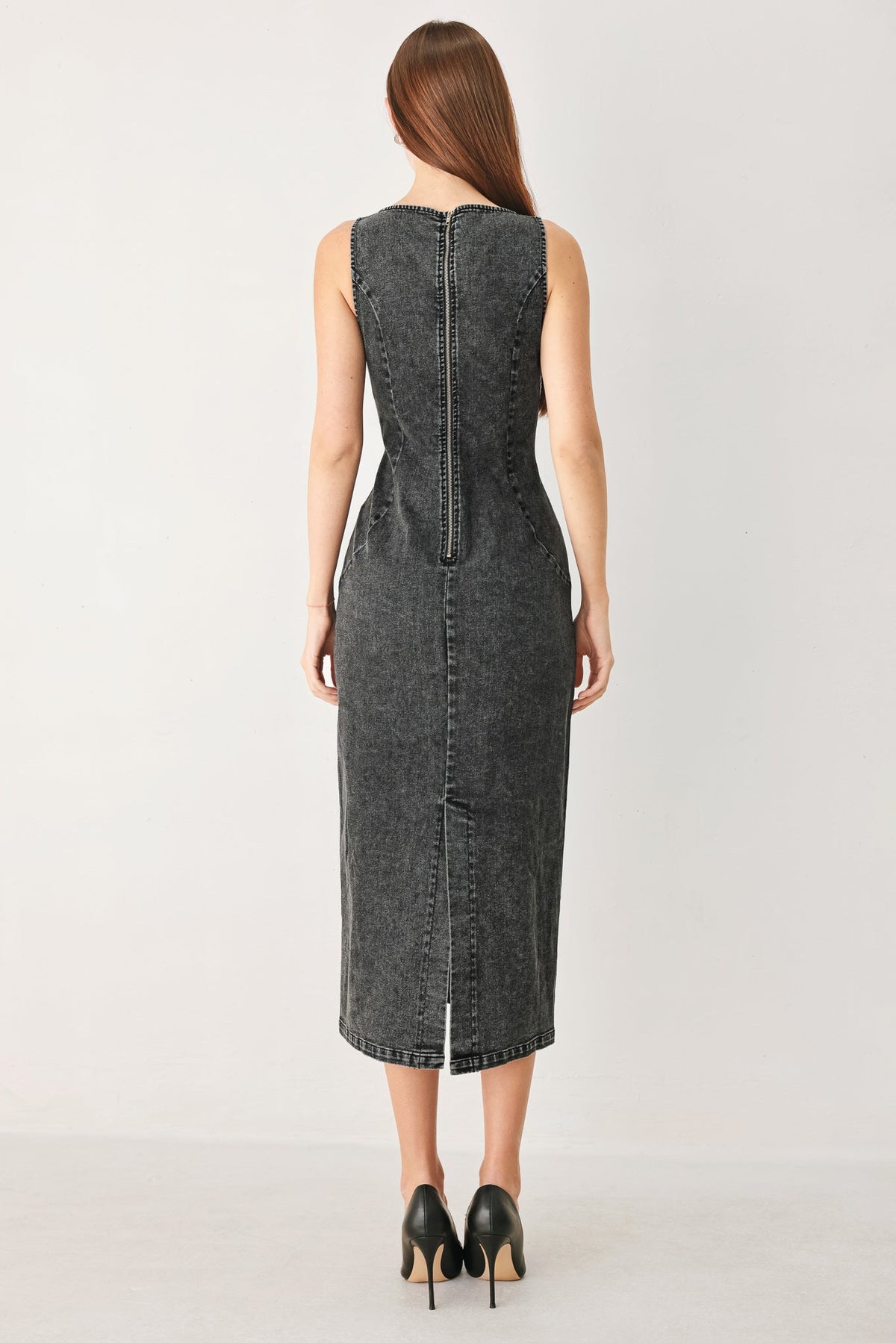 Flying Tomato Urban Chic denim midi dress in black, featuring a fitted silhouette and stylish design.