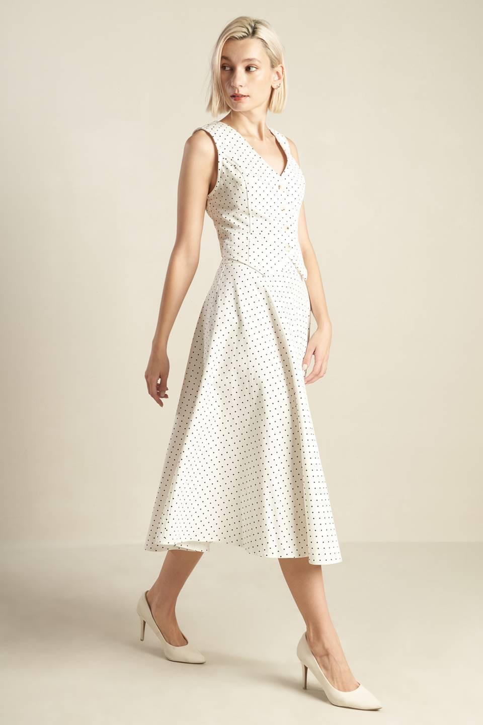 White and black woven midi skirt from Flying Tomato's Walk With Me collection, featuring a stylish, flowing design.