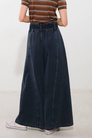 Flying Tomato Sail On denim pants in indigo color, featuring classic straight-leg style and front pockets.
