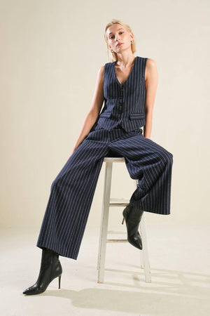 Flying Tomato Forever Connected woven pants in navy, casual pants with a relaxed fit and woven fabric.