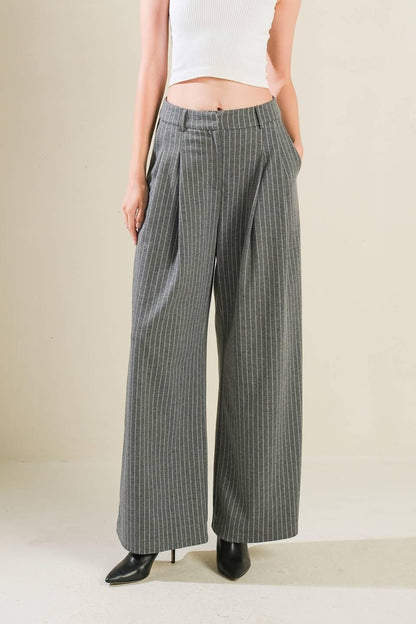 Flying Tomato Wanna Be Loved woven pants in grey and white, featuring a relaxed fit and stylish design.