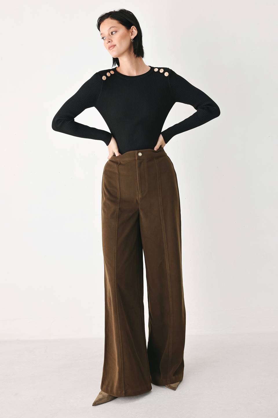 Flying Tomato Cocoa After Hours wide leg pants in brown, stylish and comfortable with a relaxed fit and wide-leg silhouette.