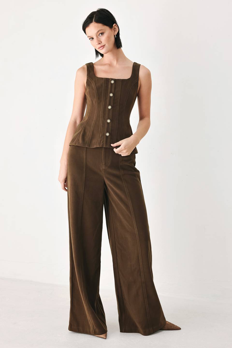 Flying Tomato Cocoa After Hours wide leg pants in brown, showcasing relaxed fit and flowy fabric on a model.