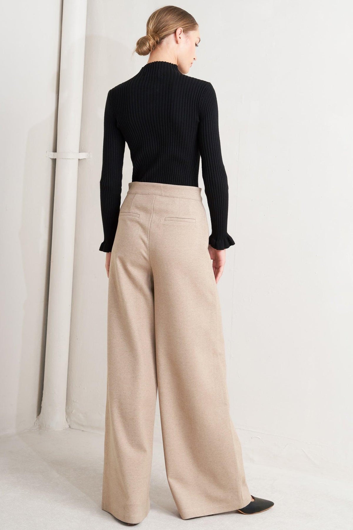 Flying Tomato modern mocha knit pants with a stylish fit, featuring a textured knit fabric and comfortable waistband.