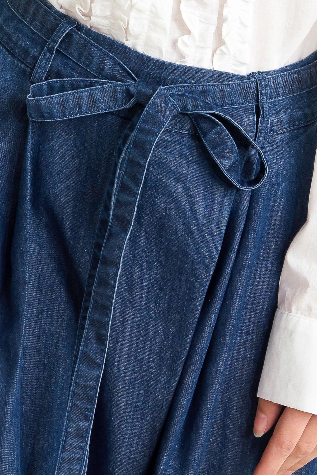 Flying Tomato relaxed tailored denim pants in indigo with a loose fit and relaxed style, shown on a model.