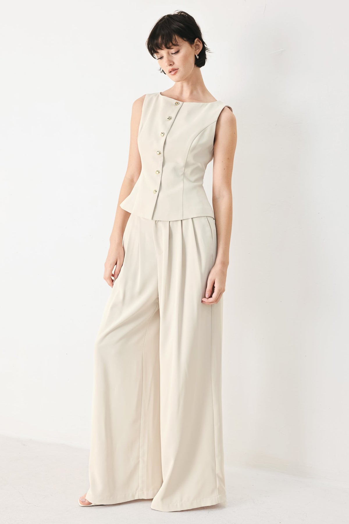 Flying Tomato modern minimal woven pants in neutral color, showcasing sleek design and tailored fit.