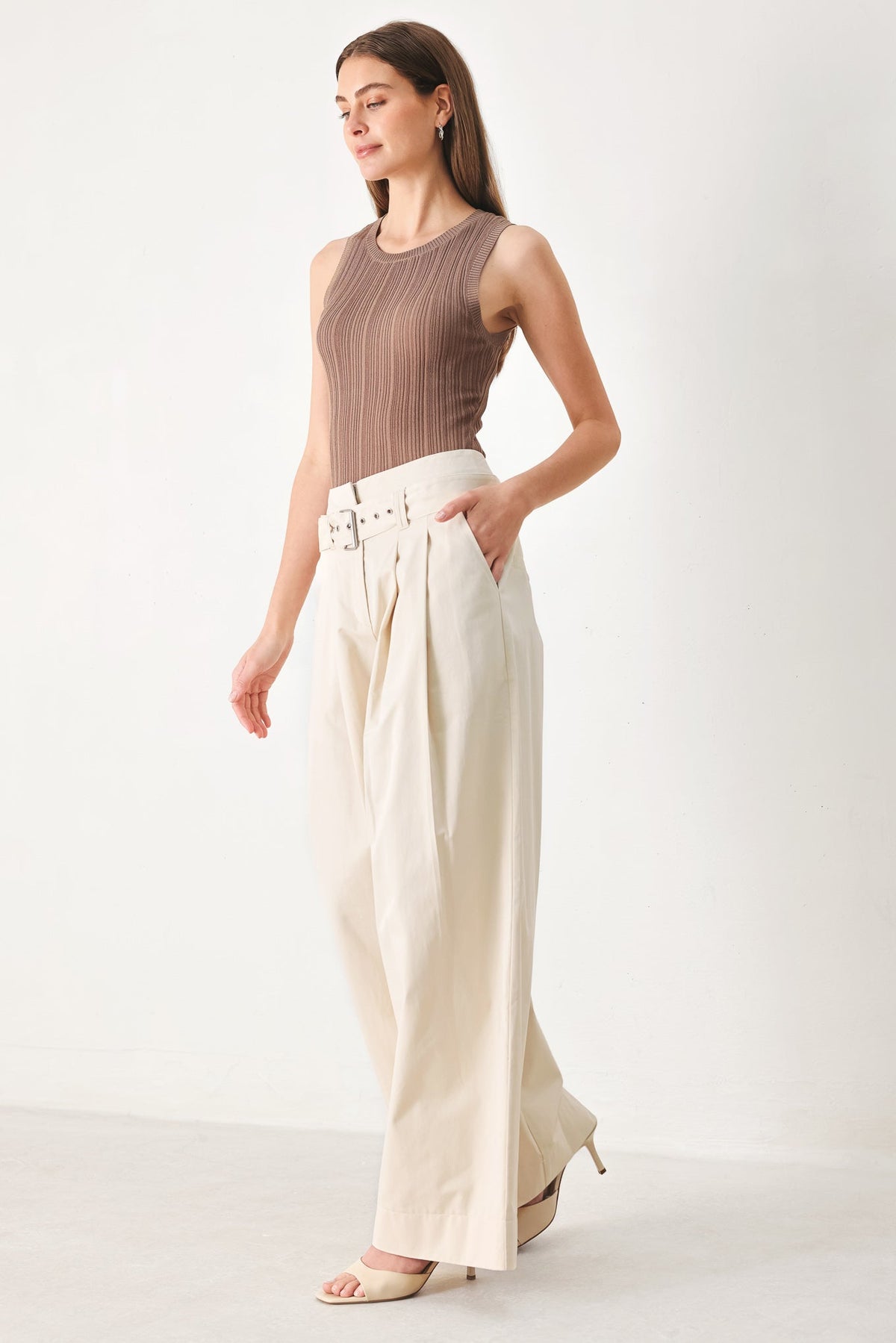 Flying Tomato Vela Wide Woven Pants in ecru, featuring a relaxed fit with woven fabric and wide-leg design.