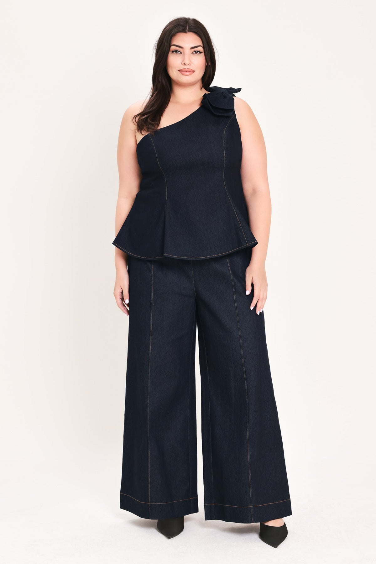 Dark denim Flying Tomato Urban Stitch denim pants with classic five-pocket design and straight-leg fit.