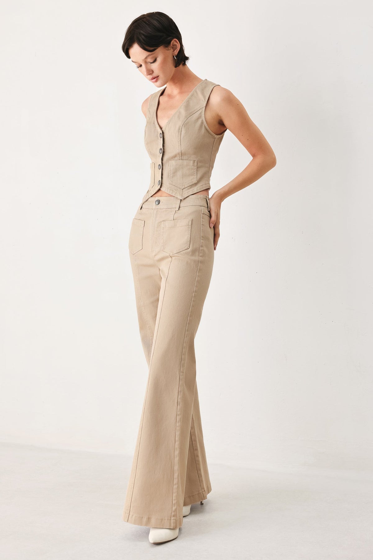Flying Tomato Portofino woven pants in taupe, stylish casual pants with woven fabric and relaxed fit.